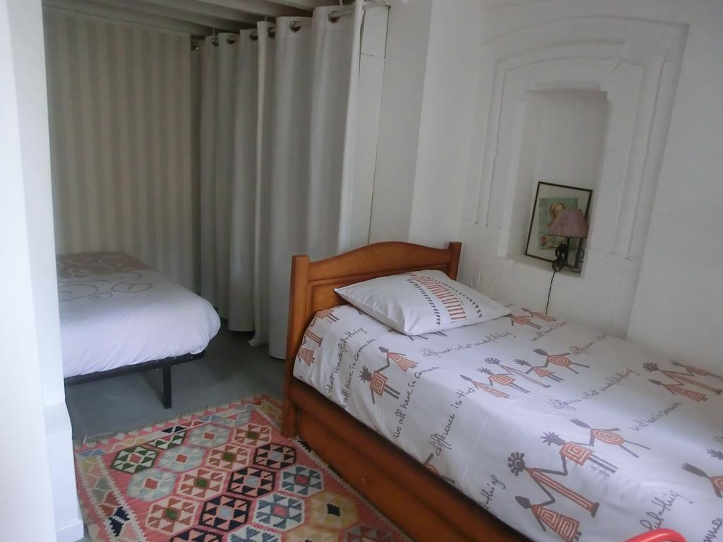 2 Pieces Proche Du Sacre Coeur